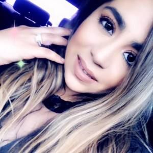 Meet your Posher, Miriam